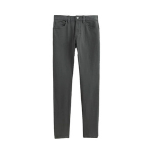 Pantalon chino pour homme, coupe droite, conçu pour un confort optimal, finition soignée et une présence décontractée élégante. - Product Image 1