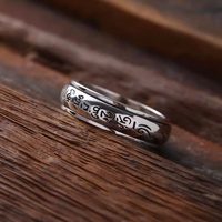 Bagues de mariage ou bagues tournantes plaquées rhodium style hip-hop, bague de prière Om Mani Padme Hum pour hommes