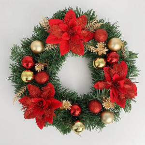 Guirlande <span class=keywords><strong>de</strong></span> Noël suspendue en plastique avec boule et anneau en rotin vert simulé pour décoration intérieure <span class=keywords><strong>de</strong></span> Noël - Product Image 1