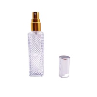 Desain Baru Pabrik Zibo 10Ml Botol Kaca Parfum Bening Ukiran Bunga dengan Tutup Penyemprot