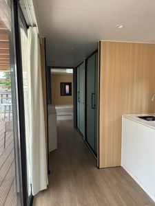 Роскошная деревянная кровать Space Apple со стальным каркасом |   Портативный модульный мини-дом |   Сборный контейнерный дом-вилла |   Мобильный капсульный отель-дом - Product Image 6