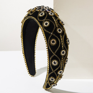 Accesorios de Pelo de Novia de Cristal de Lujo Coreanos para Mujer, Diadema de Terciopelo Floral Barroco con Pedrería - Product Image 4