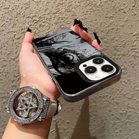 Coque de téléphone en TPU effet yeux d'anime/manga, noir mat, antichoc, avec peinture UV anti-traces de doigts et protection d'objectif pour 11-17