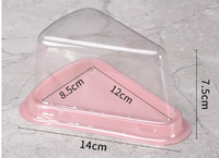 Boîte blister transparente en PET PVC jetable personnalisée pour l'emballage de gâteaux en couches triangulaires, de mousses et de tranches de cheesecake
