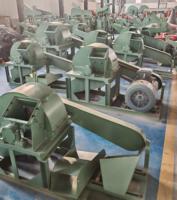 Broyeur de sciure de bois électrique compact RongDing et machine à fabriquer de la poudre avec moteur et roulement, facile à utiliser, capacité de 3T/h