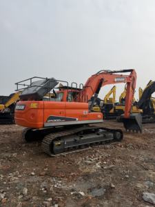 Excavatrice sur chenilles d'occasion Doosan DX300LC-9C, 30 tonnes, modèle DX300LC-9 DX300-9, pelle lourde à vendre - Product Image 2