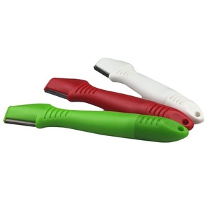 Afilador de cuchillos manual rojo con hoja de acero de tungsteno de múltiples granos para uso en cocina y exteriores, número de pieza ND 081 - Product Image 4