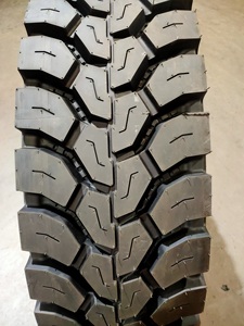 Pneu radial pour camion léger 315/80/22.5 295/80R22.5 avec bande de roulement spéciale HAWKWAY, fabriqué en Chine, sans chambre à air, usine chinoise, modèle HRD3 - Product Image 4