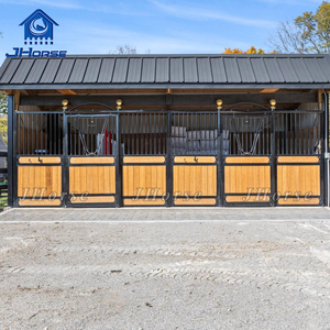 Box per Cavalli Scorrevoli Personalizzati in Legno e Metallo Premium per Club Equestri Professionali - Soluzione Completa - Product Image 2