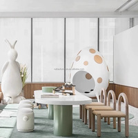 Ensemble table et chaises Montessori en bois au design moderne pour enfants, montage facile, 6 places, idéal pour l'école, la maison, le bureau, le centre commercial, la salle à manger, l'hôtel