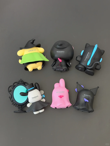 Caja <span class=keywords><strong>de</strong></span> 12 Figuras Coleccionables TOPTOY <span class=keywords><strong>de</strong></span> la Serie Halloween Mischief Night <span class=keywords><strong>de</strong></span> Personajes <span class=keywords><strong>de</strong></span> Sanrio, Caja Sorpresa para Regalo <span class=keywords><strong>de</strong></span> Juguetes para Niños - Product Image 6