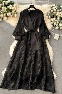 Vestido Maxi Romántico de Primavera Ecológico de Alta Calidad para Mujer Tallas Grandes con Cuello Halter, Manga Abullonada, Estilo Imperio, Patchwork y Encaje Tejido en Línea A - Product Image 6