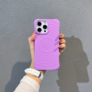 Custodia Magnetica Trendy in Silicone Liquido a Onde Colore Solido per iPhone 17 Pro MAX, Spessa e Anti-shock - Product Image 1