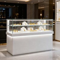 Kiosque de présentation de bijoux et de parfums avec éclairage LED, armoire CNC pour l'affichage en magasin, design élégant de devanture de magasin avec armoire à parfums