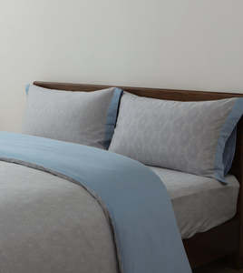 Luxurious Silky 1300 Thread Magic Silk Bedding <b>Set</b> Multicolor Textured <b>Bed</b> Linens with 14 Inch Deep Pocket Fitted Sheet - Product Image 2