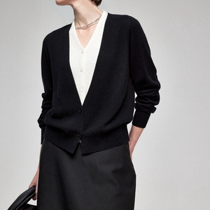 Femmes automne hiver deux pièces col en v tricoté Cardigan nouvelle <span class=keywords><strong>laine</strong></span> douce couleur unie coupe ample français faux Design sensibilité - Product Image 5
