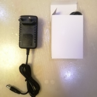 Adaptateur secteur 12V 1A avec prise US / UK / EU / AU au prix d'usine