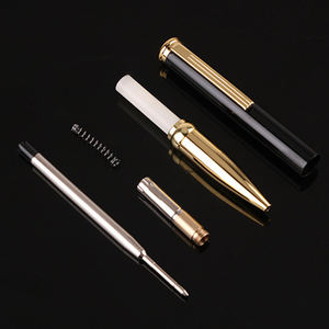 Stylo bille personnalisé haut de gamme en métal, article promotionnel de qualité supérieure pour la vente en gros - Product Image 3