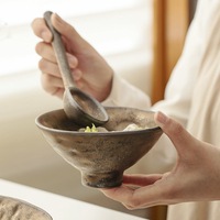 Bol à soupe et à riz en céramique avec pieds, style japonais rétro, vaisselle de restaurant haut de gamme, non toxique, compatible lave-vaisselle