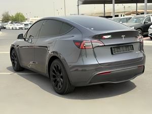 Modelo Y Long Range AWD 2023 de Tesla - Product Image 6