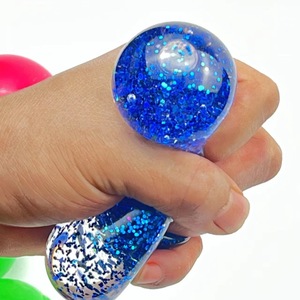 Autonomy Maltose Squeezable Ball Jouet anti-stress en plastique pour jeunes, jouet sensoriel unisexe de 8 à 13 ans - Product Image 3