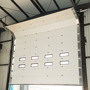 Portes coulissantes et élévatrices verticales segmentées avec structure surélevée coupe-vent et isolante thermiquement - Product Image 2