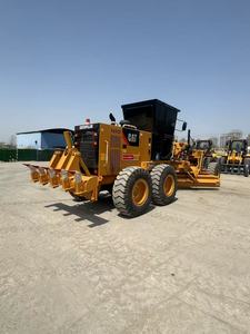 آلة تسوية الطرق كاتربيلر مستعملة CAT 140K، موديلات 140 و140G و140H و140K، مزودة بمحرك ديزل - Product Image 4