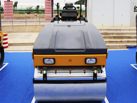 Mini Rouleau Compresseur XMR303 Haute Performance 3 Tonnes pour la Construction Routière, Performances Fiables pour le Compactage du Sol et de l'Asphalte