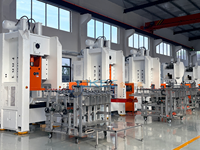 Machine de fabrication de contenants en aluminium LK-T80 avec moule personnalisé pour barquettes repas sans plis pour compagnies aériennes