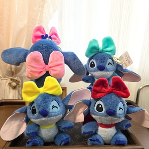 Lindo colgante <span class=keywords><strong>de</strong></span> peluche <span class=keywords><strong>de</strong></span> <span class=keywords><strong>Stitch</strong></span> con lazo, muñeco pequeño <span class=keywords><strong>para</strong></span> bolso, muñeco <span class=keywords><strong>de</strong></span> máquina <span class=keywords><strong>de</strong></span> garras, venta al por mayor - Product Image 1