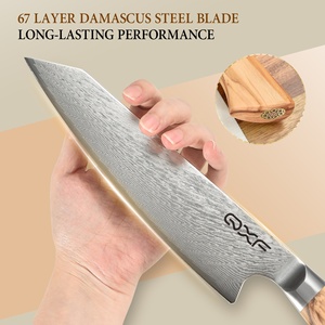 Ensemble <span class=keywords><strong>de</strong></span> couteaux <span class=keywords><strong>de</strong></span> luxe en acier Damas VG10 à 67 couches, <span class=keywords><strong>couteau</strong></span> japonais avec manche en bois d'olivier et support magnétique en résine - Product Image 3