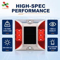 Borne solaire routière CS-SR-804D avec 6 LED haute luminosité et réflecteurs pour routes urbaines, parkings et virages