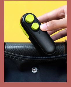 Sellador de Bolsas Portátil, Mini Sellador de Bolsas de Plástico con Carga USB, para Colgar del Cuello - Product Image 4