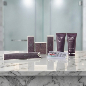 Ensemble d'articles de toilette de <span class=keywords><strong>luxe</strong></span> écologiques pour hôtels - Produits de fournisseurs premium pour hôtels soucieux de l'environnement - Product Image 4