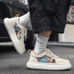 Nouvelles chaussures décontractées pour hommes, chaussures à semelle épaisse brodées, polyvalentes, tendance, baskets blanches haut de gamme, chaussures à semelle souple, chaussures tendance pour hommes - Product Image 2