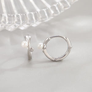 Boucles d'oreilles pour femme en diamant de laboratoire, boucles d'oreilles en argent sterling 925, moissanite, bijoux en argent sterling 925 - Product Image 1