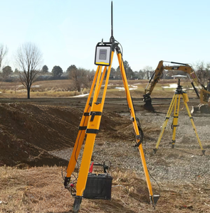 Base e Rover <span class=keywords><strong>GNSS</strong></span> RTK ad Alta Precisione R980 Ricevitore <span class=keywords><strong>GPS</strong></span> RTK con Controller TSC5 e Radio TDL450B - Product Image 5