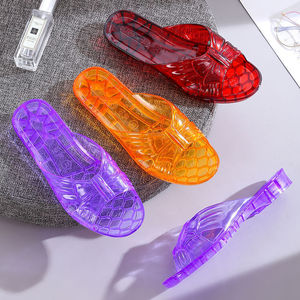 Claquettes d'été en plastique pour l'extérieur, claquettes transparentes pour femmes, antidérapantes, résistantes aux odeurs. - Product Image 2