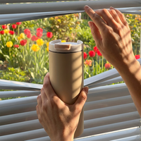 Mug à café portable d'extérieur en acier inoxydable 500 ml, tasse isotherme à double paroi, pour bureau et entreprise, vente en gros ODM