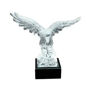 Hitop fabricante personalizado Animal águila trofeo recuerdo estatua cristal trofeo Premio para regalo de empresa Fengshui