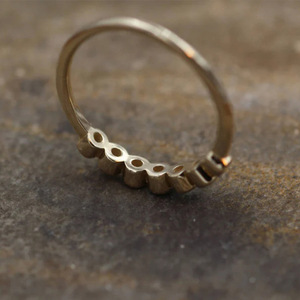 Anello Sottile Minimalista in Oro per Donne, Elegante Gioiello Rotondo per Fidanzamento, Matrimonio, Uso Quotidiano, Festa, Regalo - Product Image 3