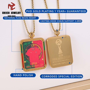 Collana da Uomo a Tema Calcio in Acciaio Inossidabile, Gioielli con Ciondolo a Forma di Pallone da Calcio per Uomo - Product Image 5
