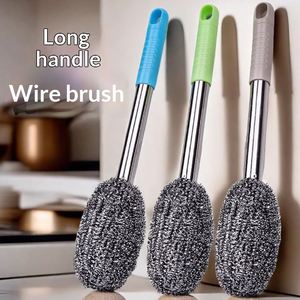 Brosse à long manche en acier inoxydable pour le nettoyage de la cuisine, conception anti-rouille, nettoie les casseroles, les plats, les bocaux et les cuisinières - Product Image 1