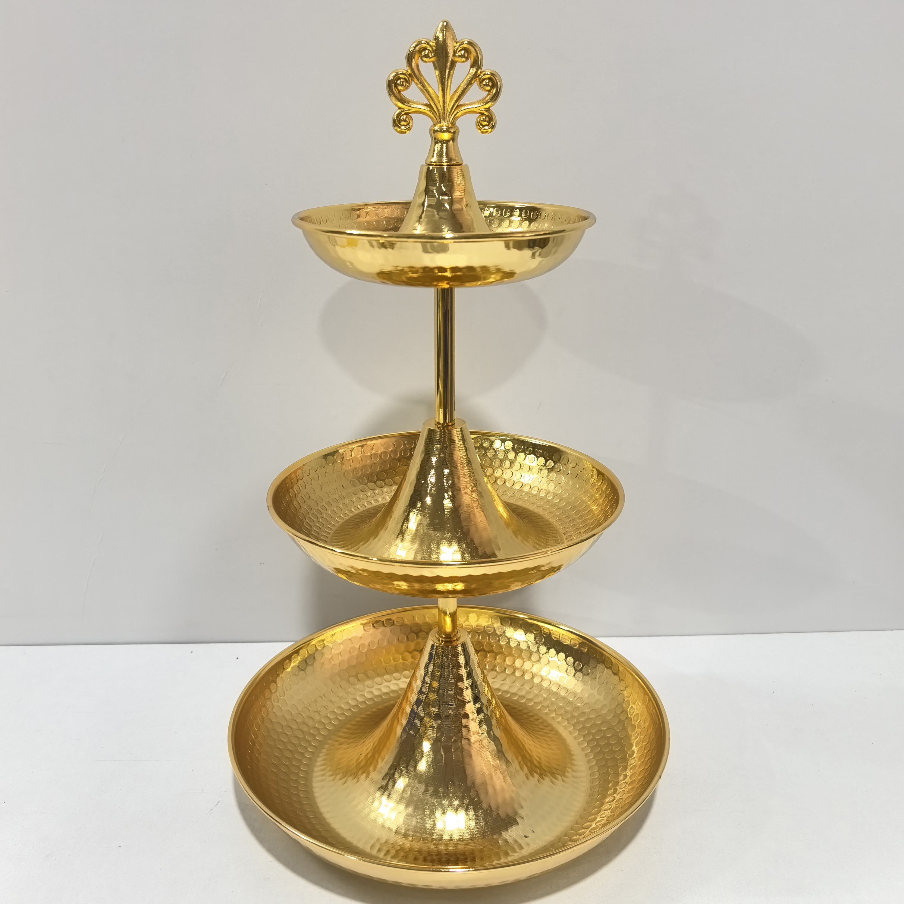 Gold8