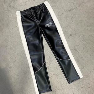 Pantalon en cuir noir souple avec logo personnalisé, pantalon de haute qualité, coupe droite, coupe et couture, pantalon en cuir slim fit pour homme avec poche - Product Image 1