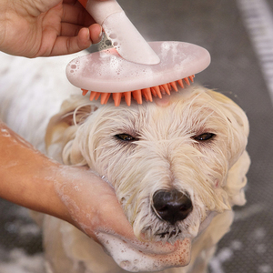 Brosse de bain en gros pour animaux de compagnie, brosse de massage pour le dos des chiens et chiots, brosse à <span class=keywords><strong>shampoing</strong></span> pour chats avec poignée - Product Image 6
