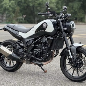 Benelli Leoncino 250 250cc Moto rétro scrambler de style italien classique, idéale <span class=keywords><strong>pour</strong></span> les débutants et les trajets quotidiens - Product Image 1