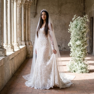 ชุดแต่งงานทรงเมอร์เมดลูกไม้สีงาช้างหรูหรา รุ่น Nt157 แบบไร้สาย ประดับดอกไม้ ทรงเข้ารูป แบรนด์ Jancember - Product Image 1