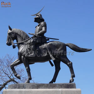 ประติมากรรมตกแต่งกลางแจ้งที่กำหนดเองของชาร์ลส์ฉันขี่ม้าโลหะทองสัมฤทธิ์ - Product Image 4