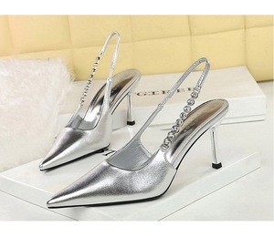 Sandalias de Tacón Alto con Cristales Negros Brillantes para Mujer, Diseño 2025, Punta en Pico y Tira Trasera - Product Image 5
